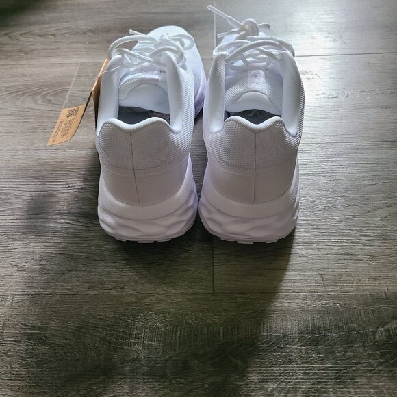 Nike Revolution 6 NN Triple White DC3728-102 Mens Size 10 Wmns 11.5 - Picture 2 of 6